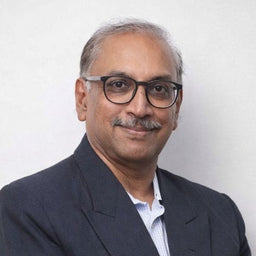 <strong>Dr. Gautam Banerjee</strong>